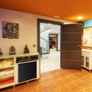 Product alternative photo