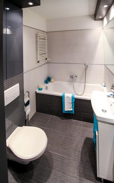 Interjera dizaineru padomi:  kā veiksmīgi plānot un īstenot vannas istabas iekārtojumu